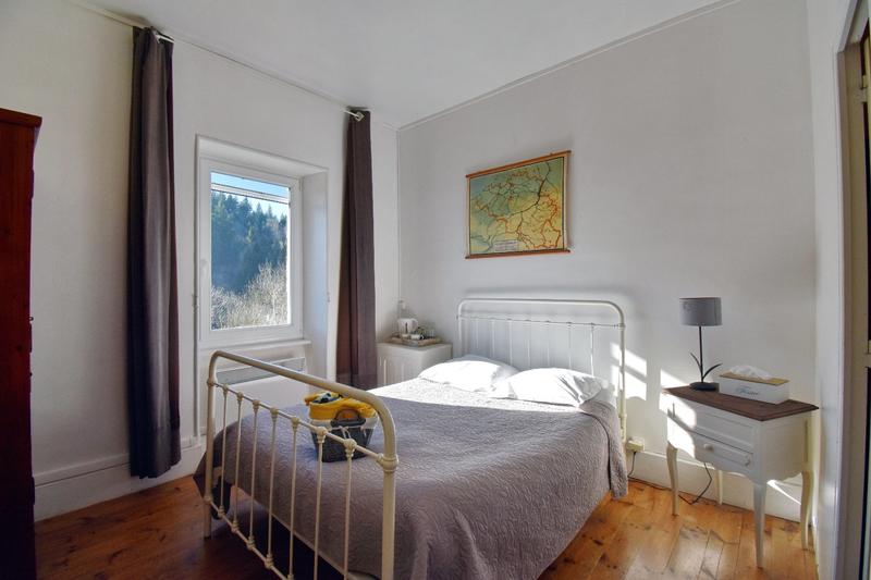 Maison - 328 m² - 12 pièces