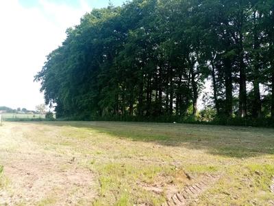 Terrain constructible - 745 m²