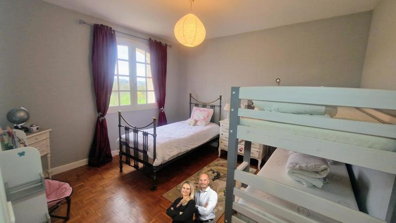 Maison - 170 m² - 6 pièces