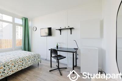 Chambre - 10 m² - 1 pièce