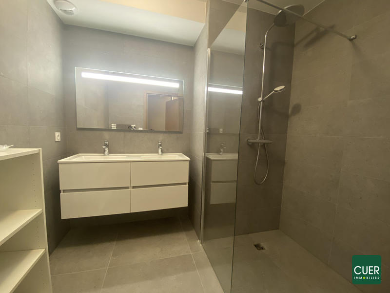 Appartement - 103 m² - 4 pièces