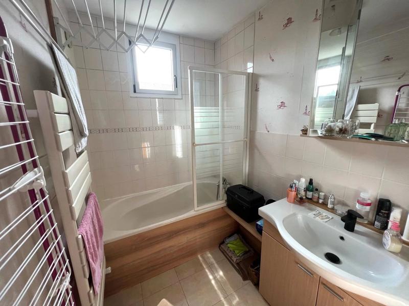 Appartement - 103 m² - 4 pièces