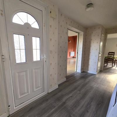 Maison - 93 m² - 6 pièces