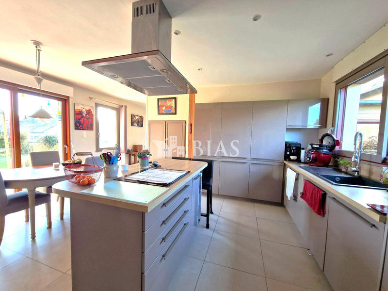 Maison - 160 m² - 5 pièces