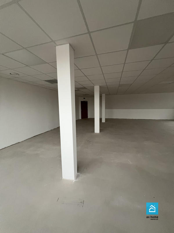 Local commercial - 113 m²