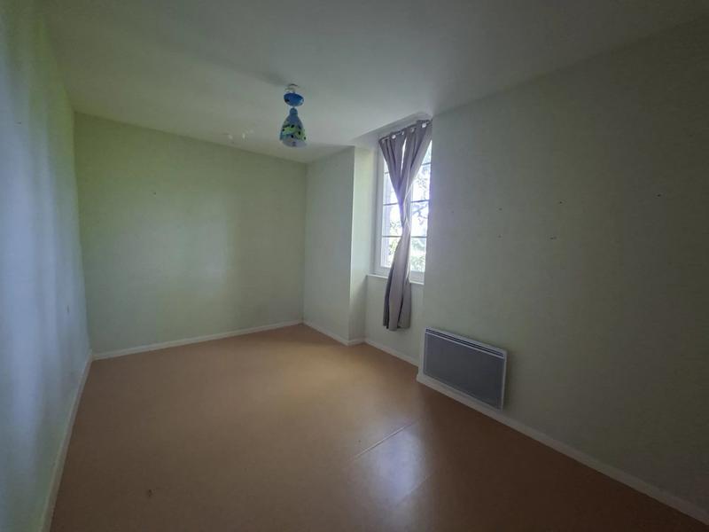 Maison - 113 m² - 9 pièces