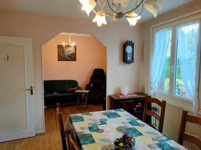 Maison - 93 m² - 4 pièces