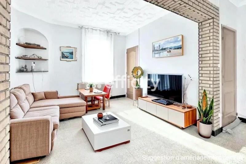 Maison - 80 m² - 4 pièces