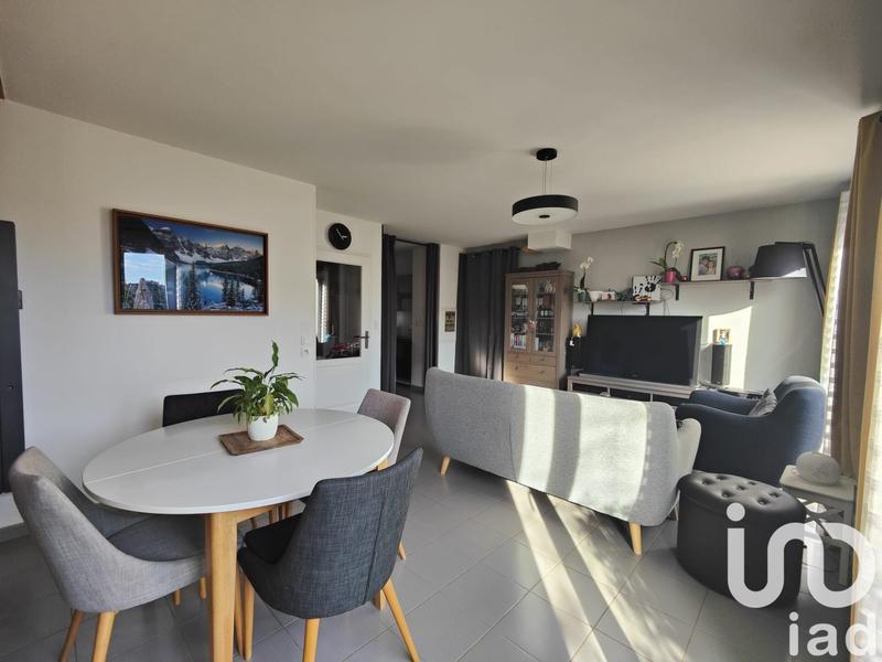 Maison - 96 m² - 5 pièces