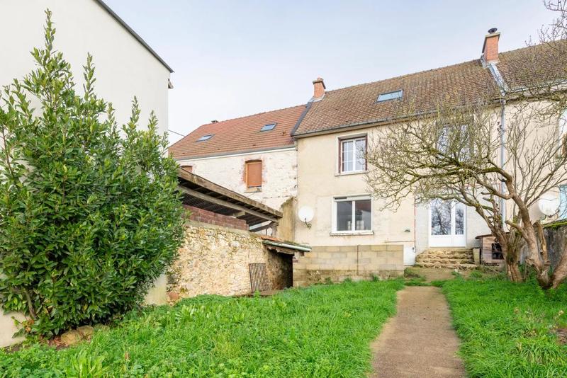 Maison - 160 m² - 6 pièces