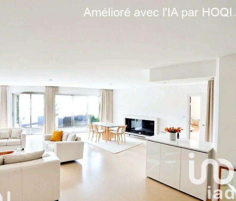 Appartement - 113 m² - 3 pièces