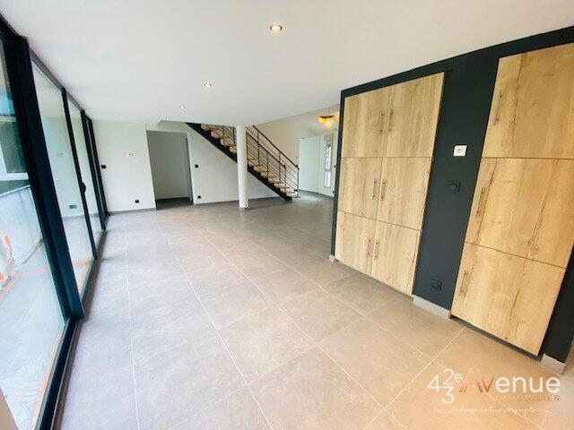 Appartement - 106 m² - 3 pièces