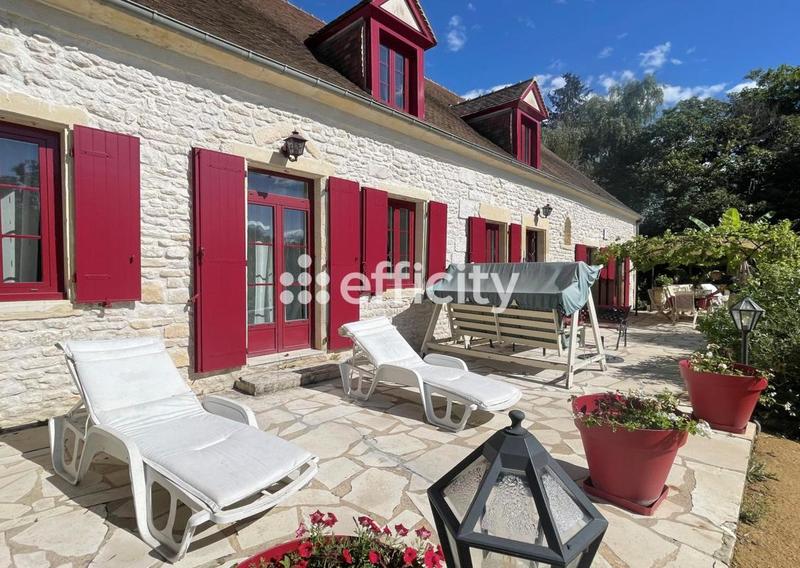 Maison - 300 m² - 10 pièces