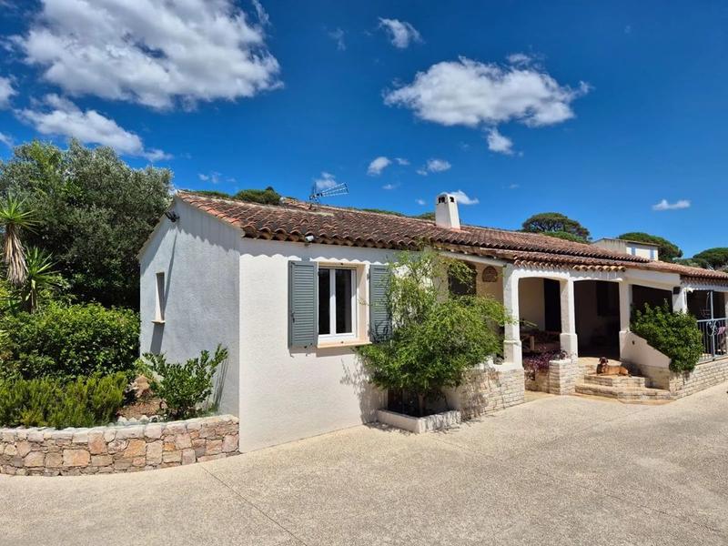 Villa - 143 m² - 5 pièces