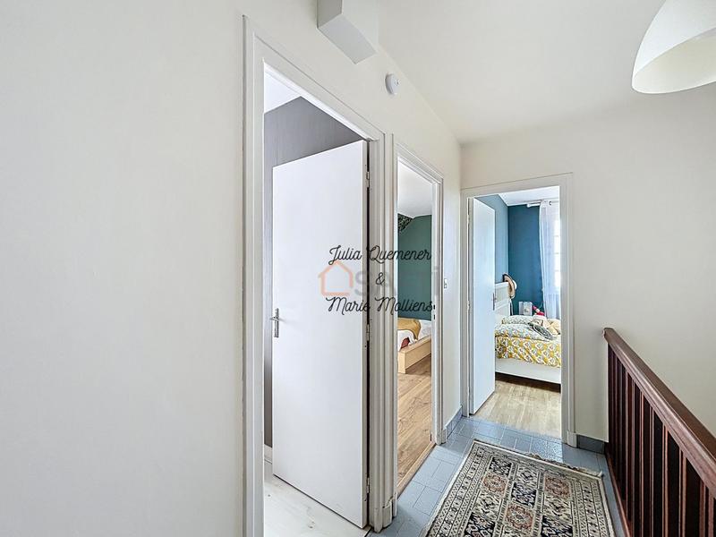 Maison - 104 m² - 7 pièces