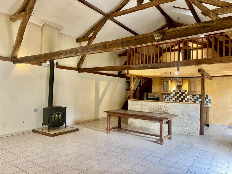 Maison traditionnelle - 150 m² - 4 pièces