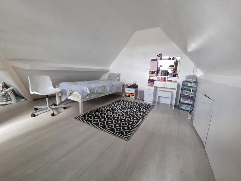 Maison de ville - 93 m² - 5 pièces