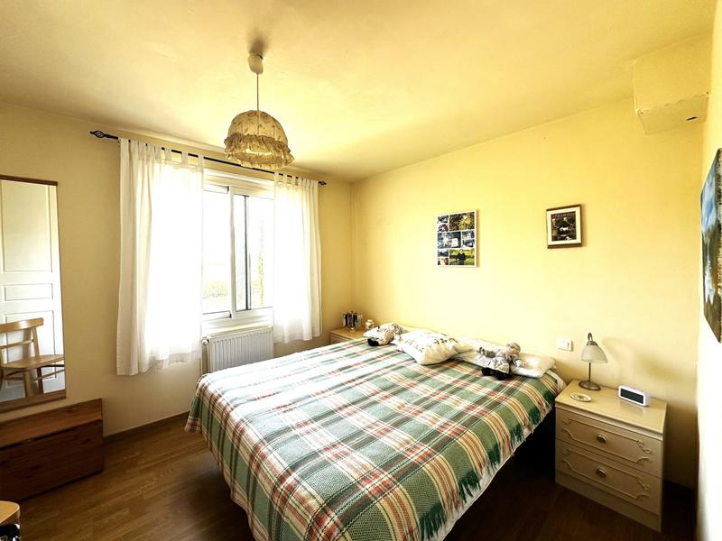 Maison traditionnelle - 100 m² - 5 pièces