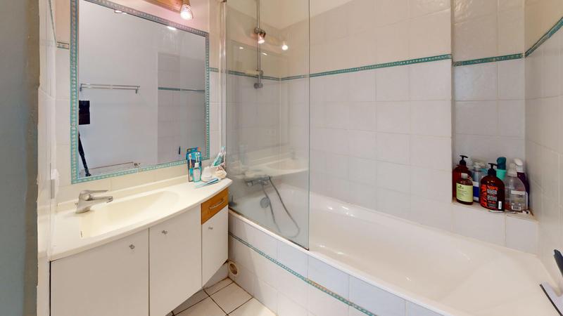 Maison contemporaine - 200 m² - 7 pièces