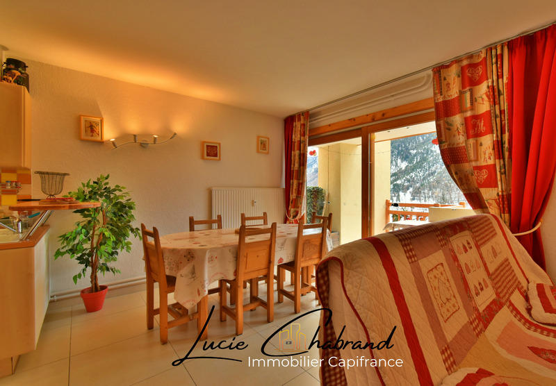 Appartement - 88 m² - 3 pièces