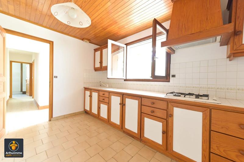 Maison - 135 m² - 6 pièces