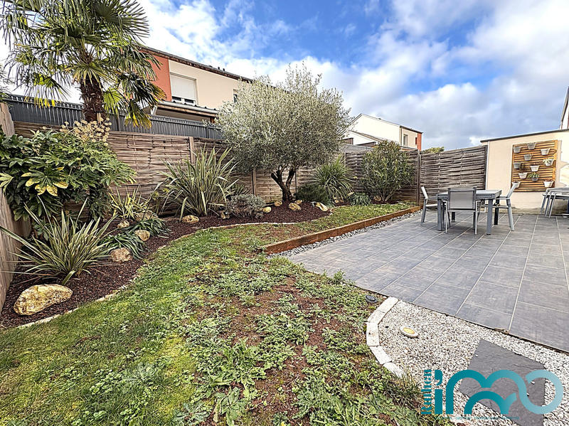 Maison - 87 m² - 4 pièces