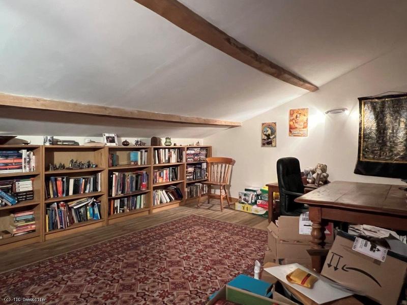 Maison ancienne - 199 m² - 7 pièces