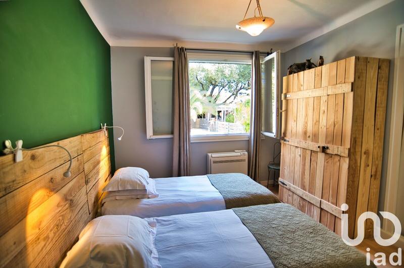 Maison - 188 m² - 8 pièces