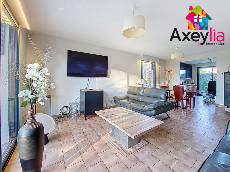 Maison - 122 m² - 6 pièces