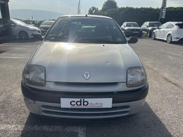 Renault Clio II 1.4i 75ch