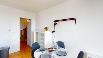 Appartement - 105 m² - 5 pièces