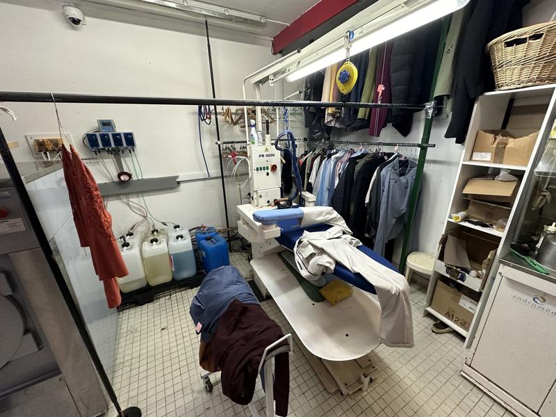 Fonds de commerce - 75 m²