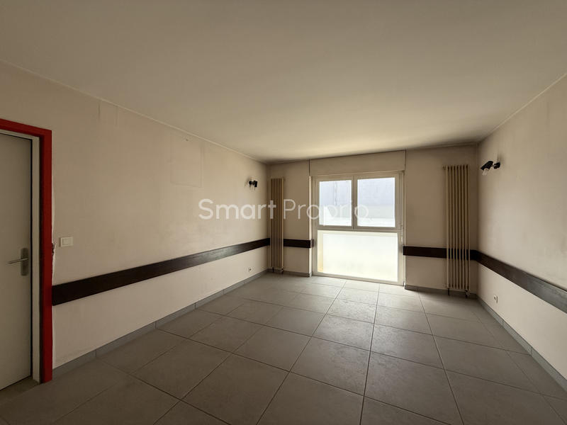 Local commercial - 200 m²