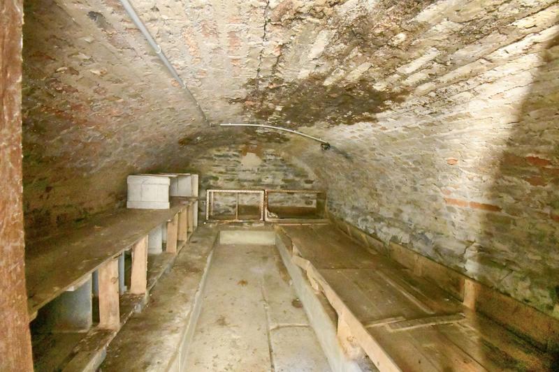 Maison ancienne - 190 m² - 4 pièces