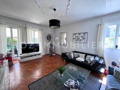 Maison - 174 m² - 6 pièces