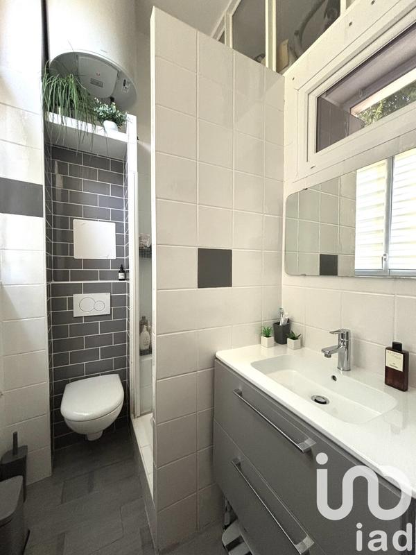 Appartement - 43 m² - 3 pièces