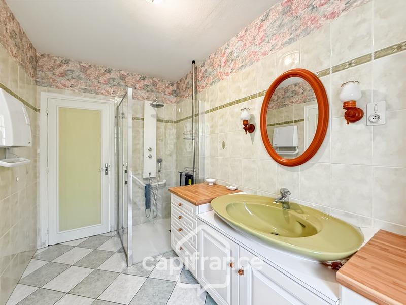 Maison - 162 m² - 7 pièces