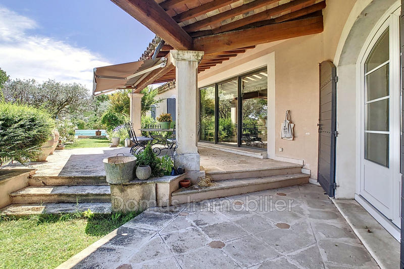 Villa - 189 m² - 6 pièces