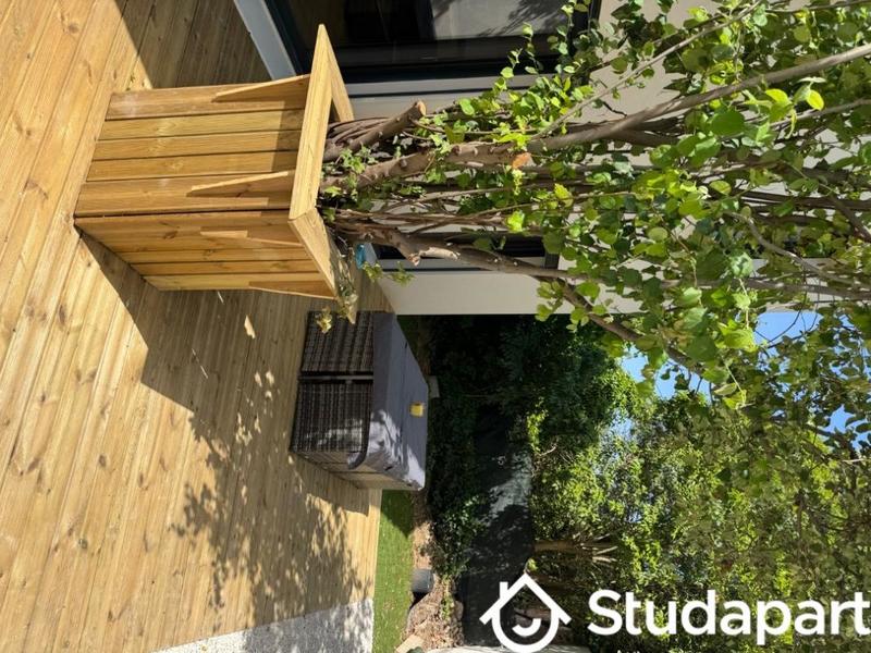 Chambre - 17 m² - 1 pièce