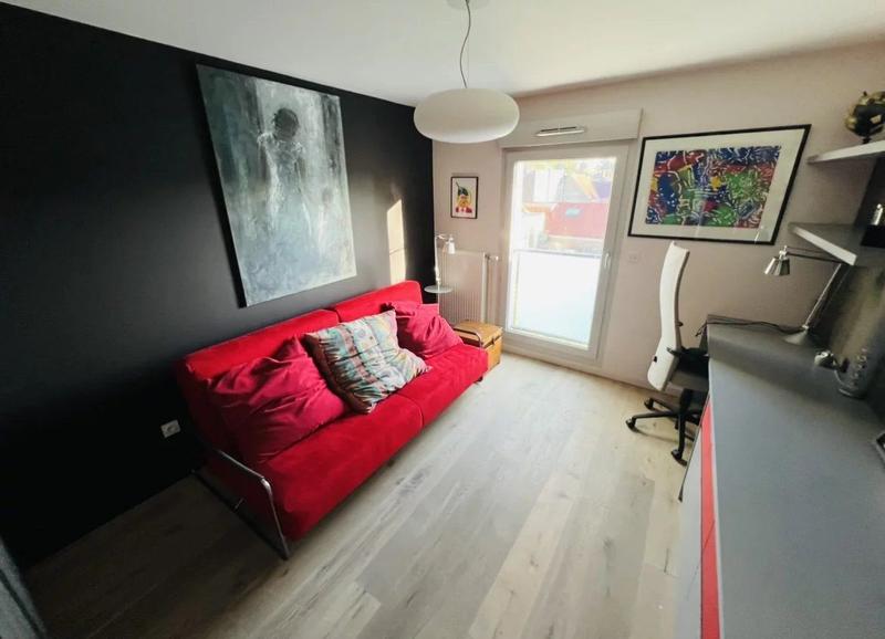 Appartement - 110 m² - 3 pièces