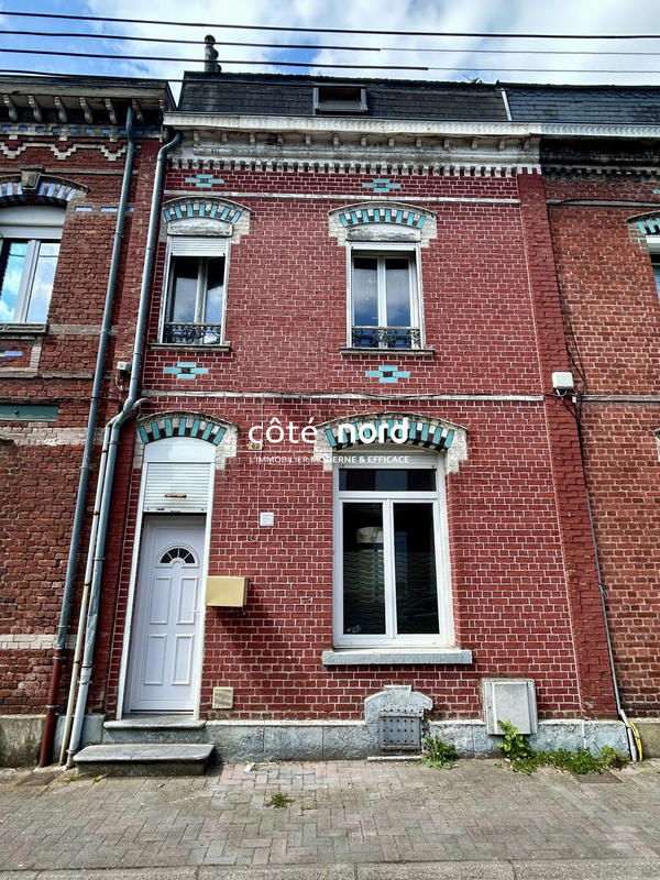 Maison - 82 m² - 4 pièces