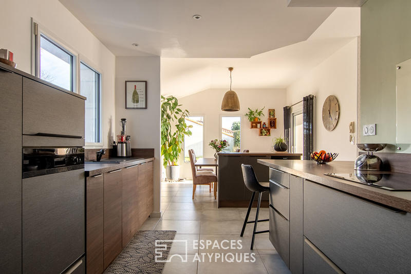 Maison - 180 m² - 8 pièces