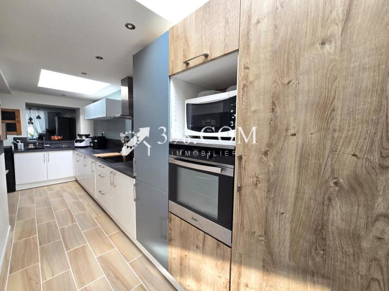 Maison - 130 m² - 4 pièces