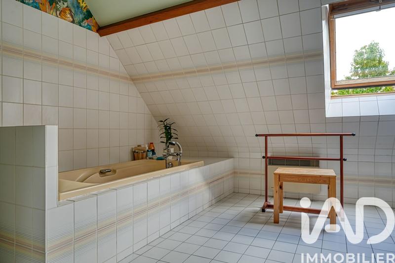 Maison - 135 m² - 5 pièces