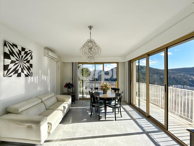 Appartement - 77 m² - 3 pièces