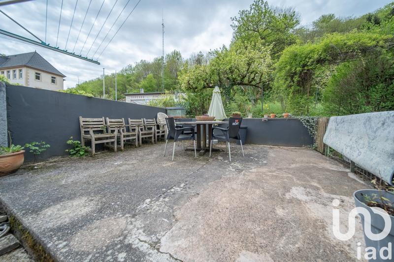 Maison - 230 m² - 7 pièces