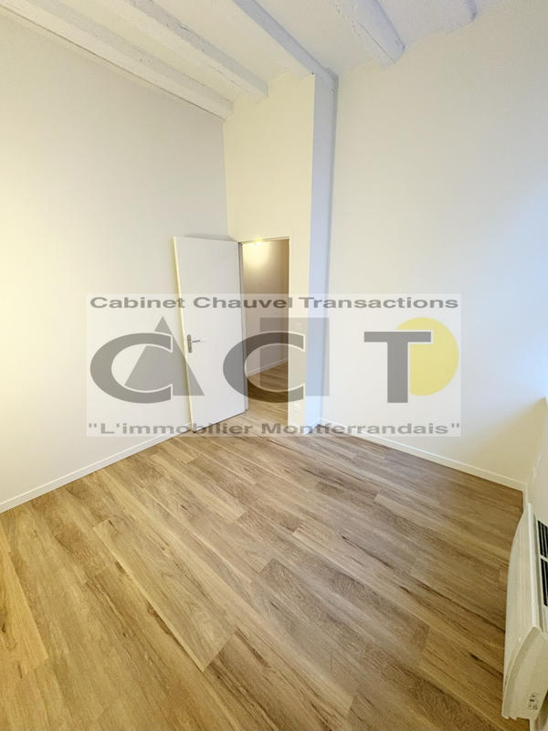 Duplex - 65 m² - 3 pièces