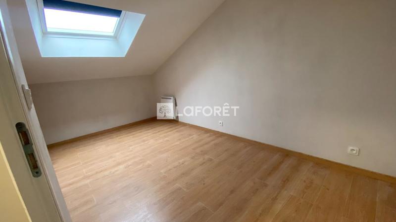 Maison - 77 m² - 5 pièces