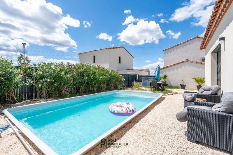 Villa - 90 m² - 4 pièces
