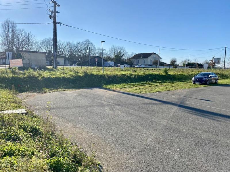 Terrain constructible - 60 m²